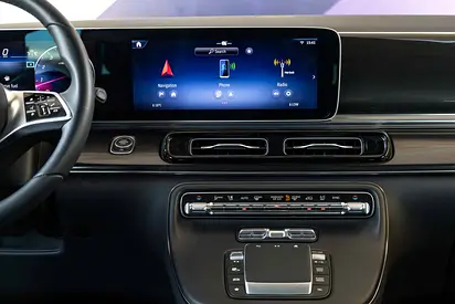 صورة 15 لـ 2025 Mercedes-BENZ VITO