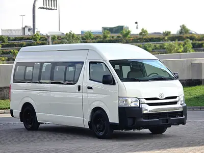 TOYOTA HIACE 15 SEATER 2011