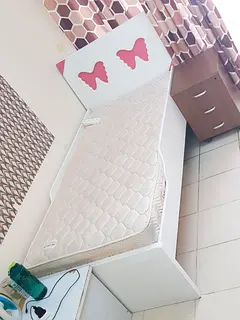 Bed Space for indian girls in china cluster