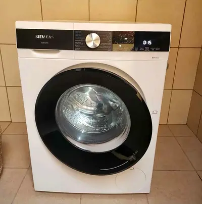 Siemens IQ 300 series 9/6 kg washer dryer