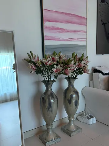 2 Big floor vase with artificial flowers