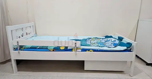 Children bed with mattress
