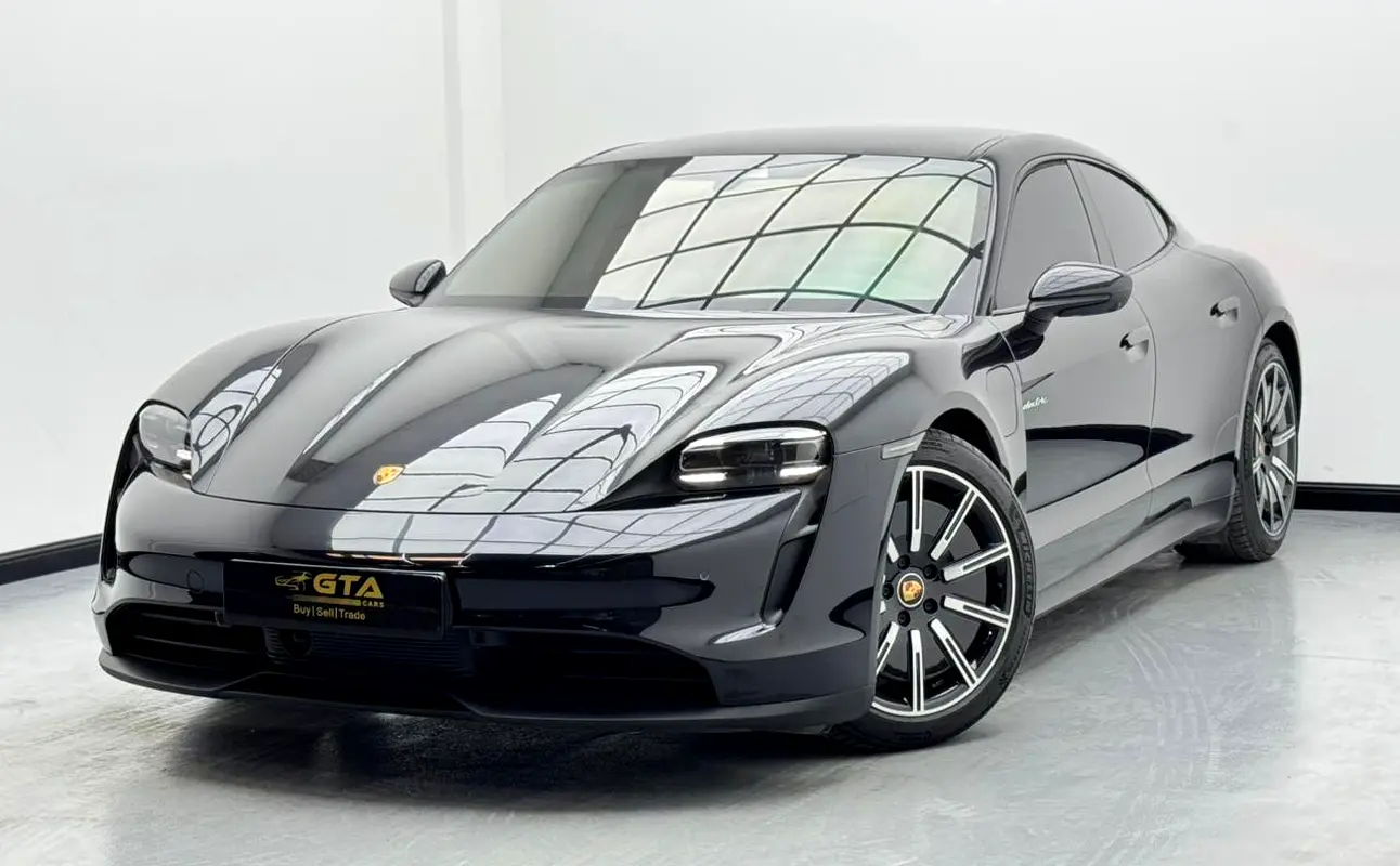 Porsche Taycan 2024 — photo 1 of 16