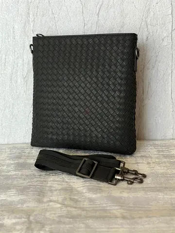 Bottega Messenger Bag For Men’s