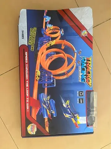 Hot Wheels Track Set with Multiple Loops
