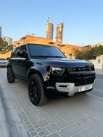 Land Rover Defender 110 HSE (P400) 2021 - GCC Specs