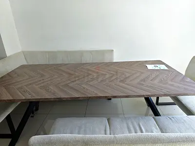 Spacious Dining Table with Modern Design and solid wood