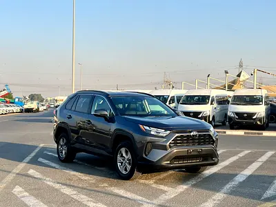 2023 Toyota Rav4 XLE Full Option 2.5L V4 - Rear Camera  Sensor -Leather Seat - AWD 4x4 - Push S