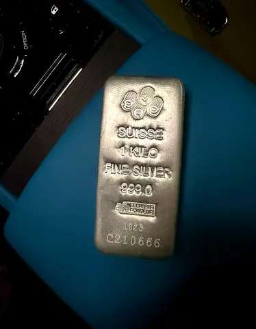 One Kilo Silver Bar PAMP