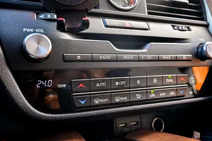 صورة مصغرة 16 لـ 2020 Lexus RX-SERIES