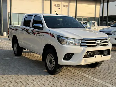 TOYOTA HILUX DOUBLE CABIN 4X4 AUTOMATIC 2022 EXCELLENT CONDITION