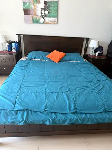 King Size Bed with Mattress