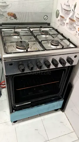 Used Gas Cooker with Oven