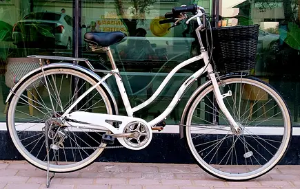 Attractive High Quality Japanese imported Cruiser Bike 6 speed Shimano Perfect Condition