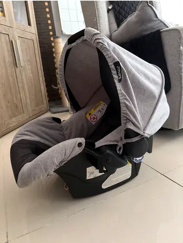Urgent - Baby Car Seat