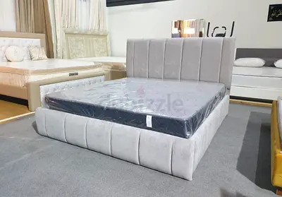 Stylish Contemporary Bed Frame with Mattress