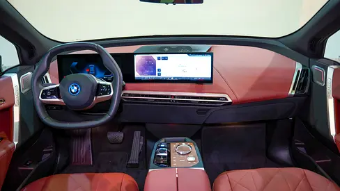 2025 BMW IX 照片 11