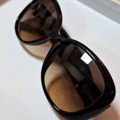 Authentic Gucci sunglasses
