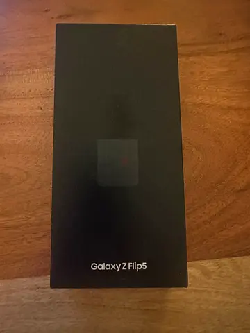 Samsung Galaxy Z Flip5 mobile phone for sale