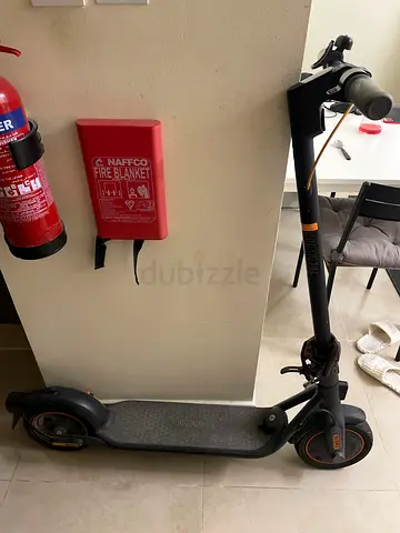 Electric Scooter Ninebot F40 E