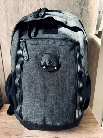 OAKLEY BACKPACK BAG - LAPTOP BAG