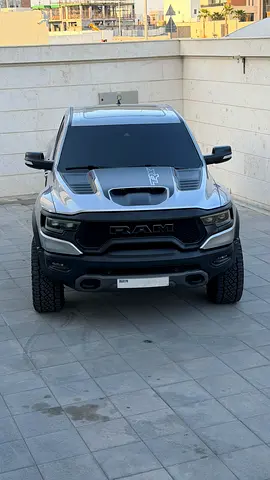 Ram 1500 TRX 
	•	6.2L V8 702H