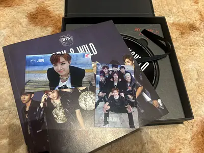BTS Dark  Wild Album with Photocards