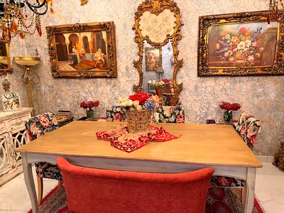 Stylish Vintage Dining Set with Elegant Detailing