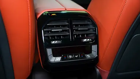 2025 BMW IX 照片 15