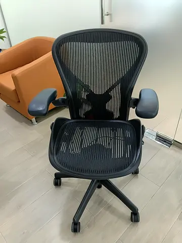 Im Selling for Herman Miller Aeron Chair Size B And C Fully Loaded