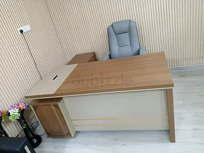 Modern Office Desk with Executive Chair