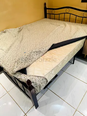 Bed frame , matress