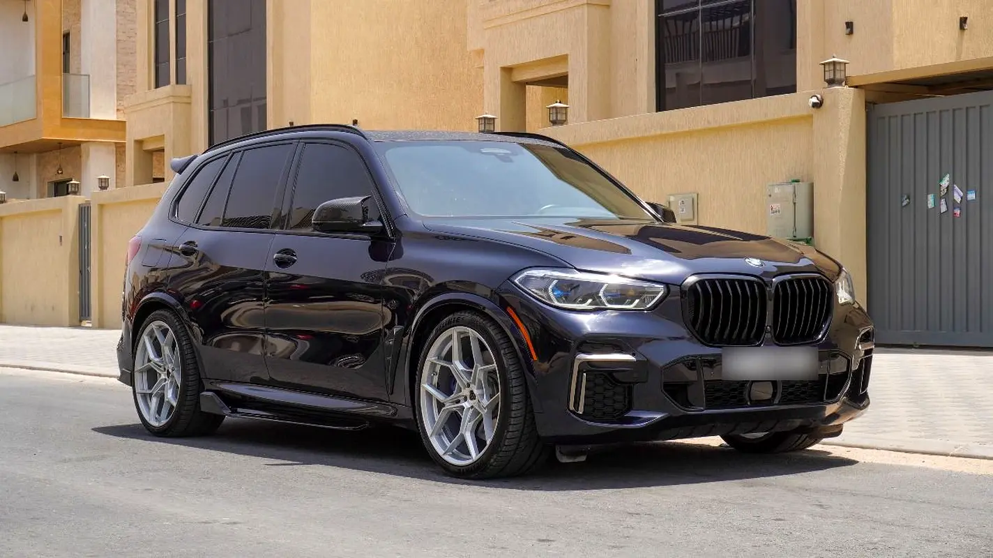BMW X5 2023 — photo 1 of 15