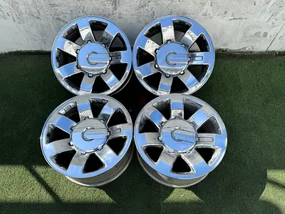 4x original Hummer H2 20” rims