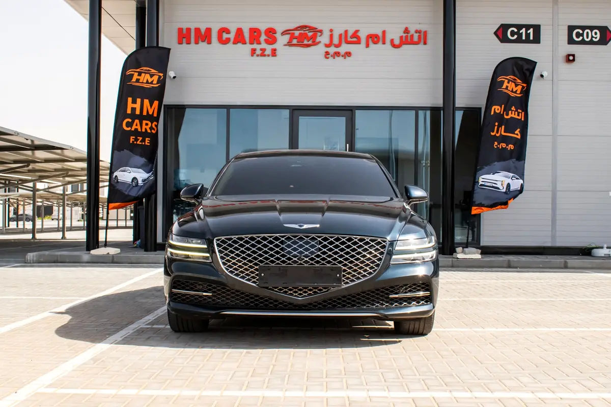 Genesis G80 2021 — photo 1 of 17
