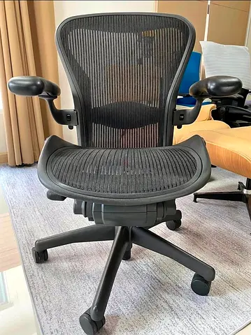 Herman Miller Aeron Office Chair Fully Loaded Perfect