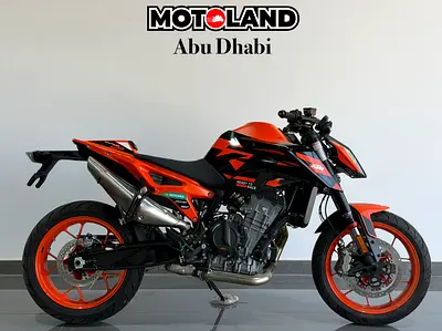 KTM 890 DUKE 2023 in Abu Dhabi
