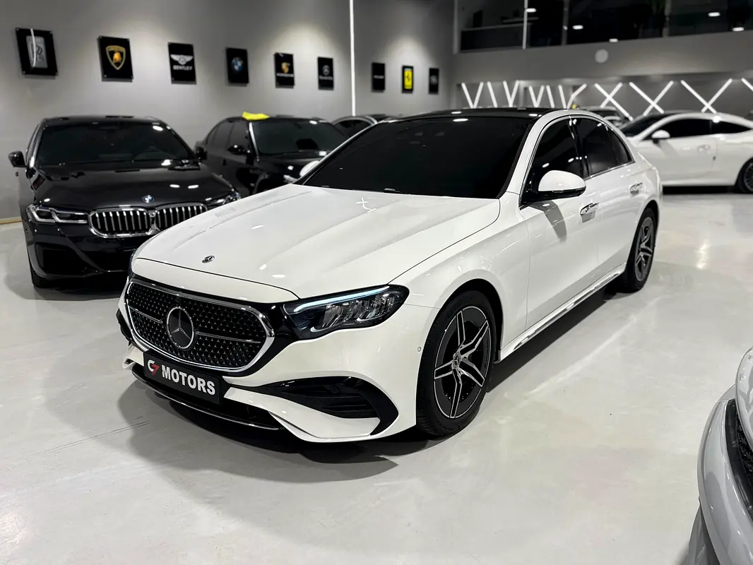 Mercedes-Benz E-Class 2026 — photo 1 of 20