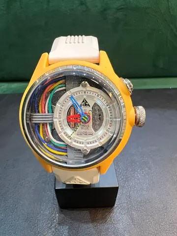 The Electricianz Sport Watch with Unique Design