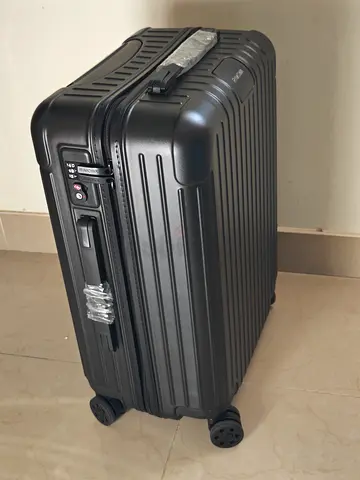 Suitcase aluminum