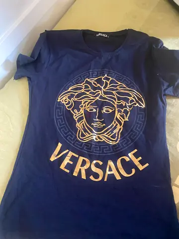 تيشيرتات متنوعة للسيدات