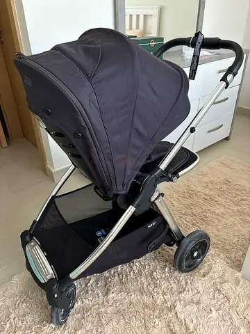 Used Stroller in Excellent Condition