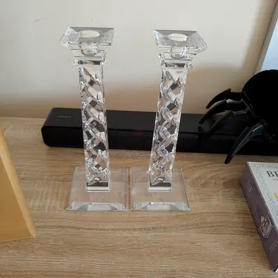 Brand New 2 crystal candle holders Aed 80