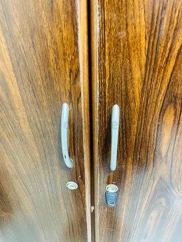 Wooden Wardrobe with Lock single