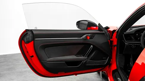 صورة 8 لـ 2025 Porsche 911