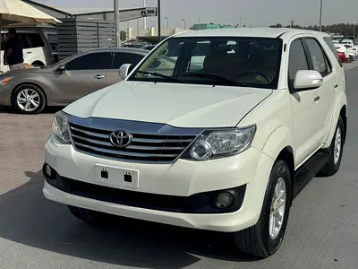2015 Toyota FORTUNER 缩略图 2