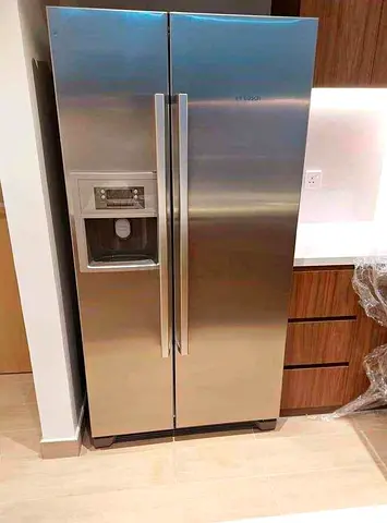 Bosch side by side refrigerator with water dispenser