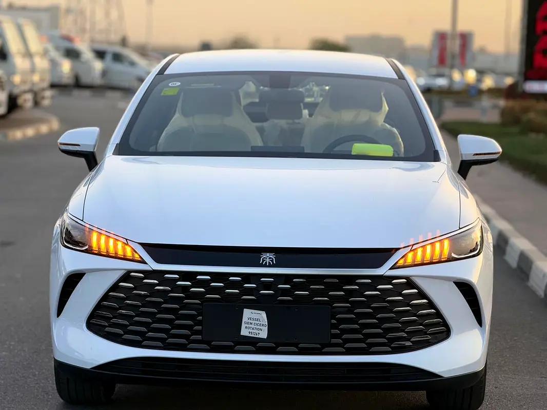 BYD Qin 2025 — photo 1 of 15