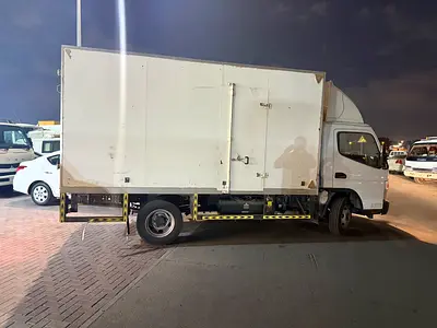 Mitsubishi CanterJapan 14FT Dry Box 2022 Model Accident Free Low Mileage