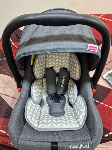 Babyhug Infant Car Seat